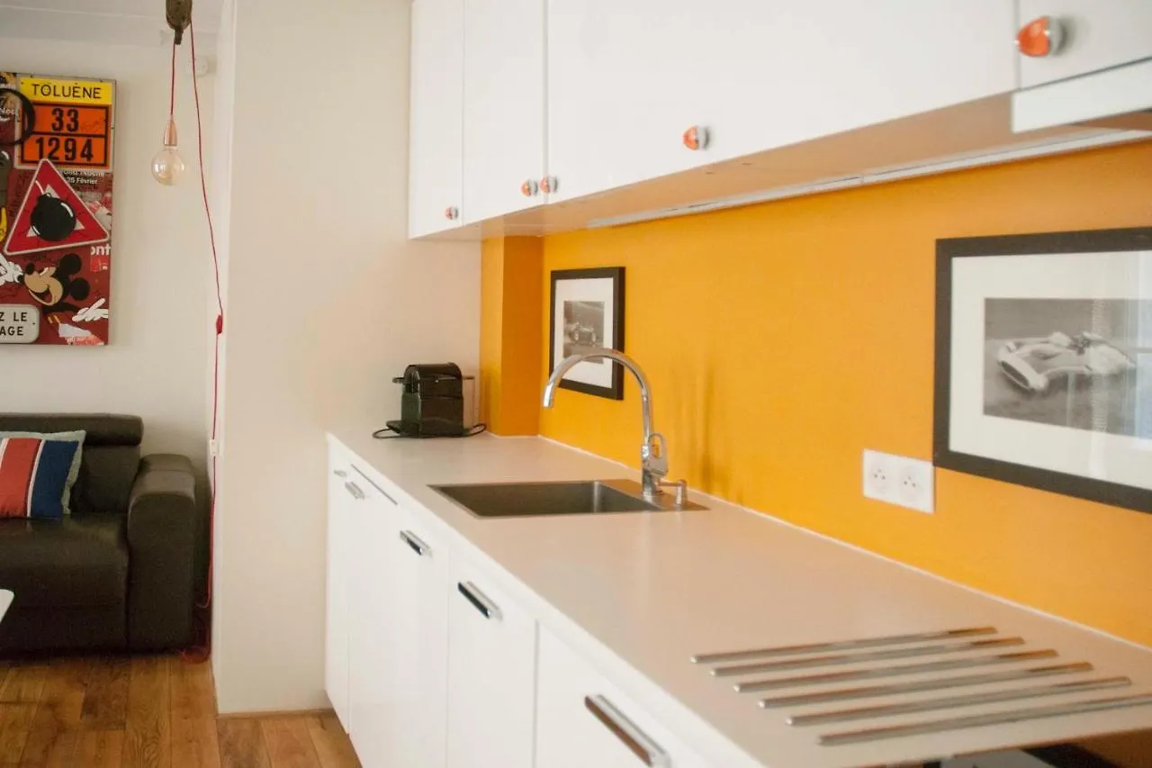 Bright & Spacious Apartment In Madeleine París